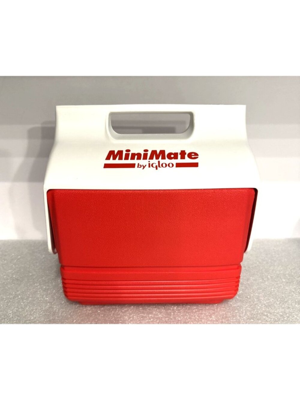 Vintage MiniMate Cooler By Igloo Made In USA Retro Push Button Red White 6 Pack